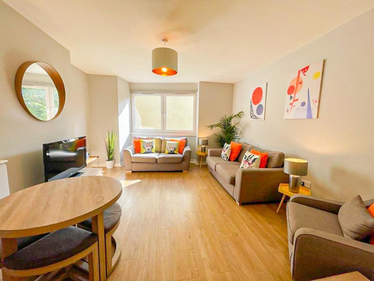 Charming Old Town 2 Bed Apt, 2mins From Royal Mile Edimburgo